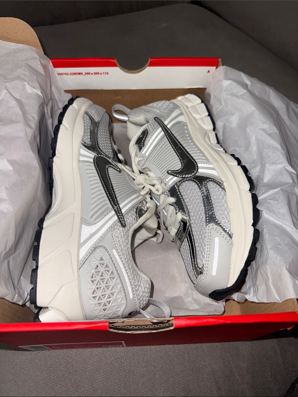 Nike Vomero White, Gray and Silver  Trail Sneakers